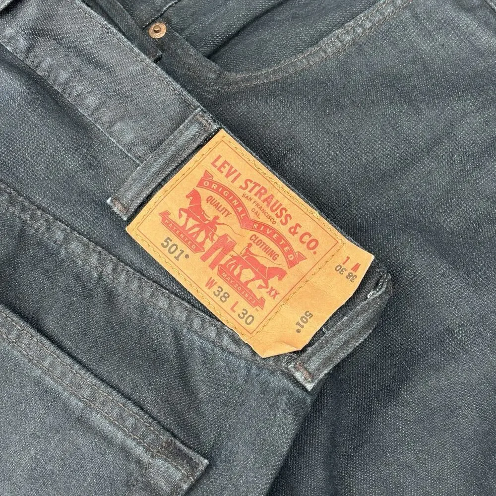 Levi’s 501 Jeans Mens 38x30 Rinse Dark Wash Straight Leg Classic Denim Excellent